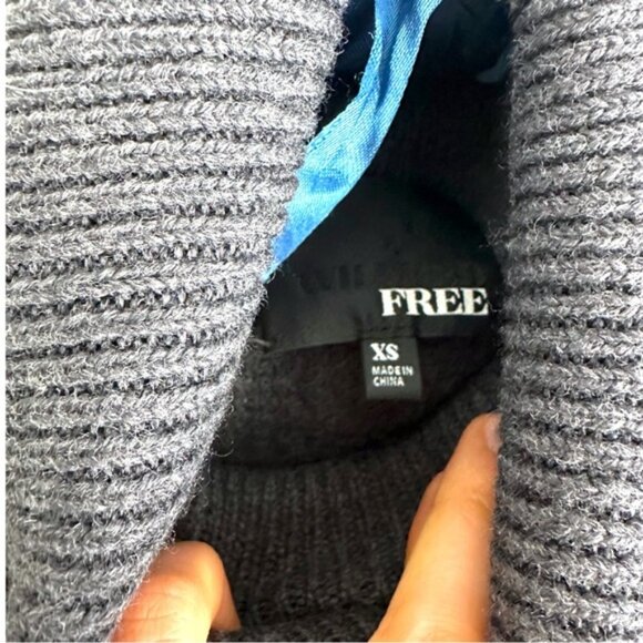 Aritzia Wilfred Free Bianca 100% Merino Wool Turtleneck sweater dress Dark Grey - Picture 7 of 9